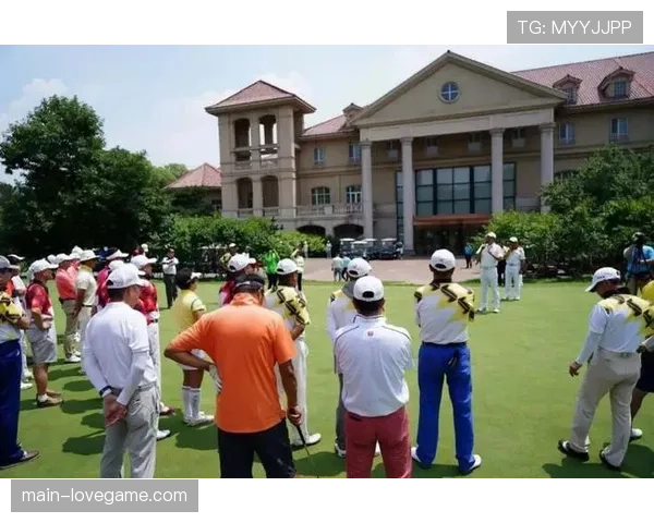 业余联赛调查报告：强调快速转换的球队胜率高出传统阵型球队15%